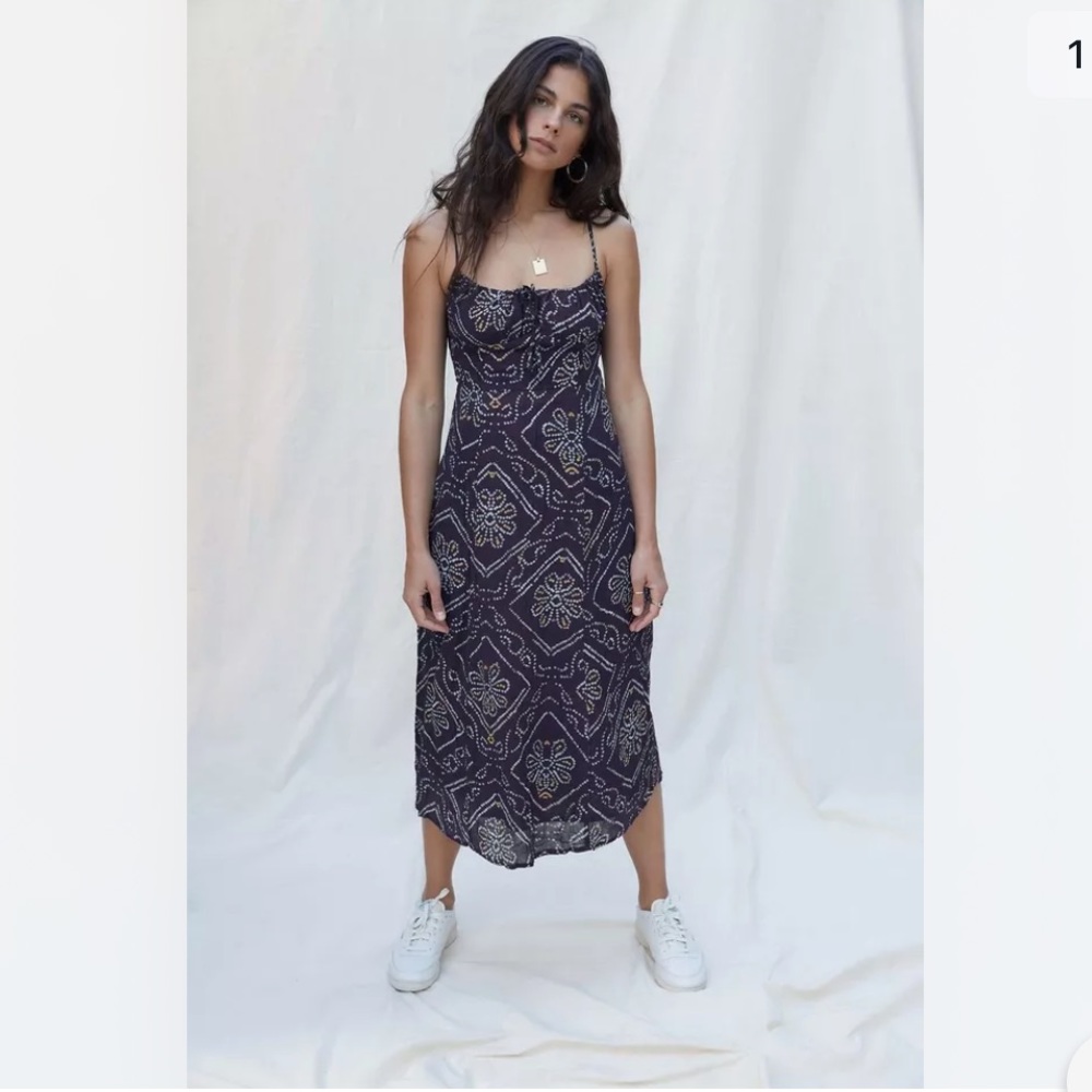 Urban outfitters kamaryn midi tie front dress